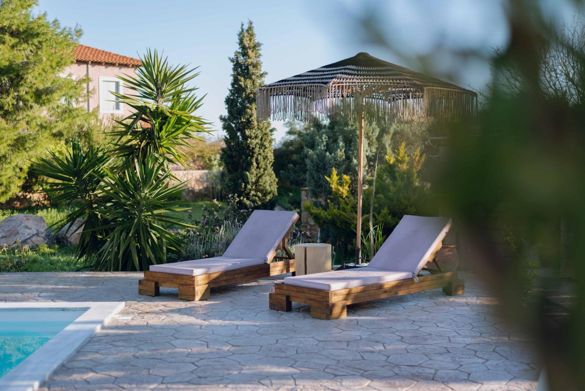 Seaside "Stone & Light Villa Ii" Close To Aegina City Khloi エクステリア 写真