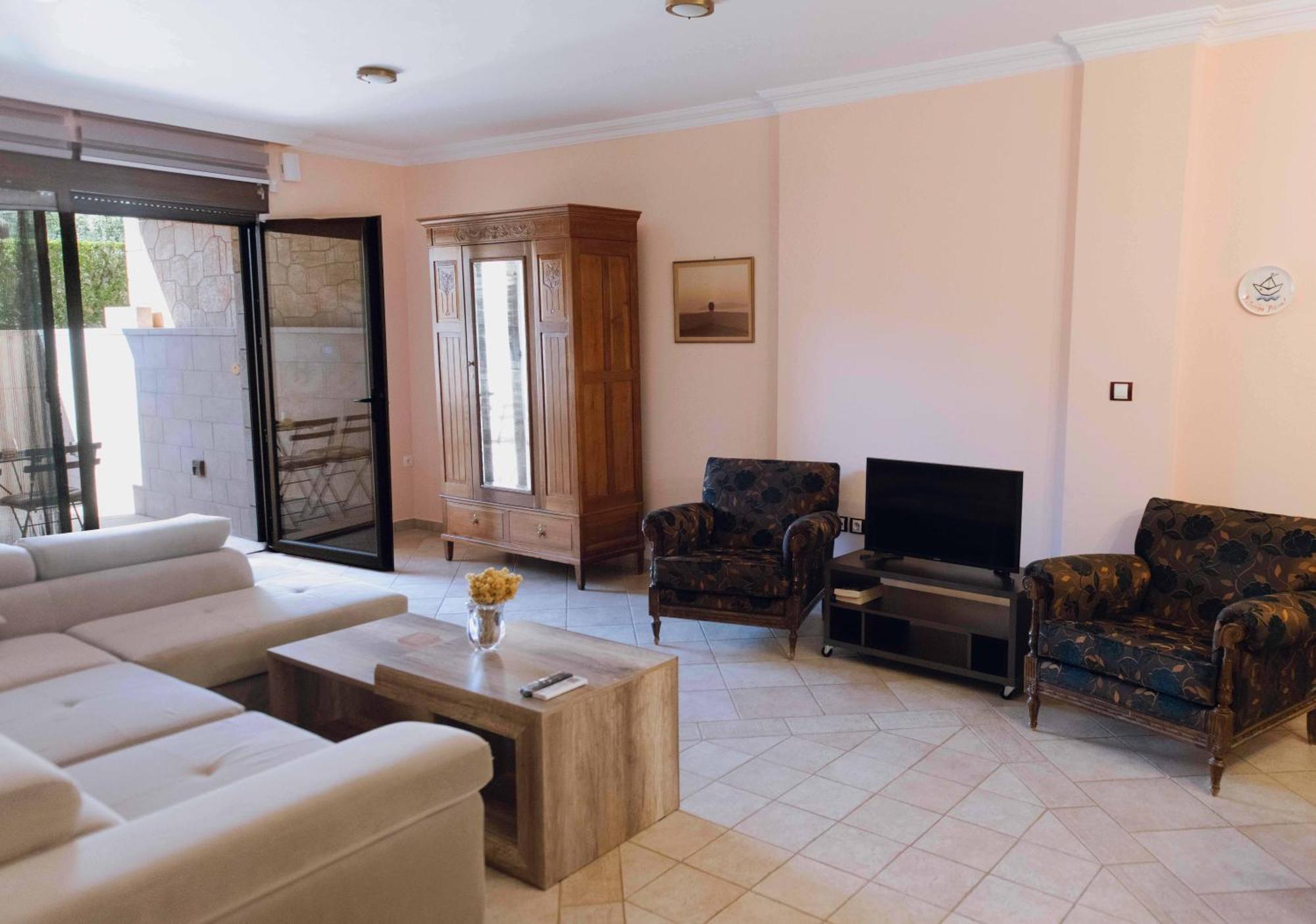 Seaside "Stone & Light Villa Ii" Close To Aegina City Khloi エクステリア 写真